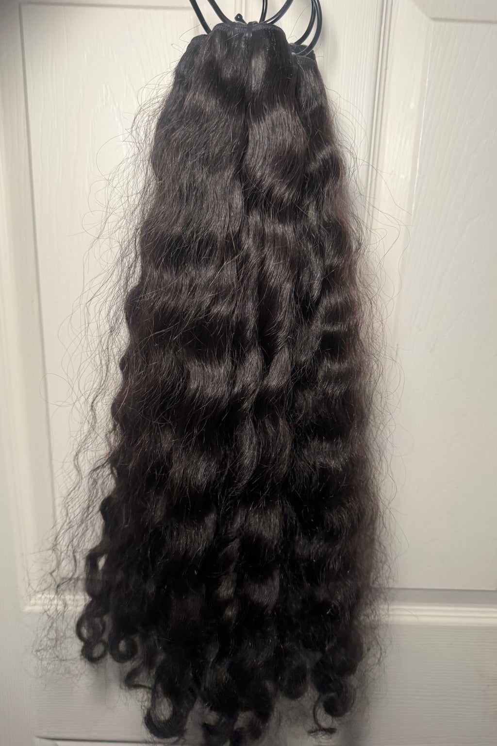 Laos Loose Curly (PRE ORDER)